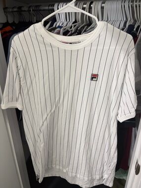 Men’s FILA Heritage White Pinstripe Logo Tee - Large - 90s Aesthetic